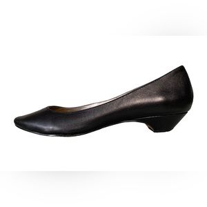Steve Madden Sofieee Black Leather Flats Size 6
